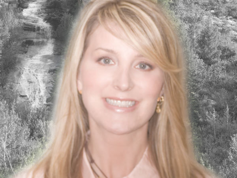 LauraFey-headshot-forWeb